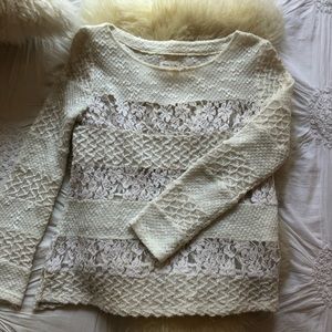 WHITE LACE ANTHROPOLOGIE KNIT TOP